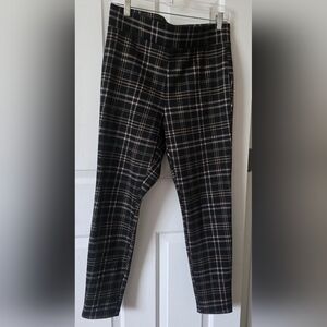 LOFT Pull On Black Plaid Women's Dress Pants, Gold,Black & Cream Plaid